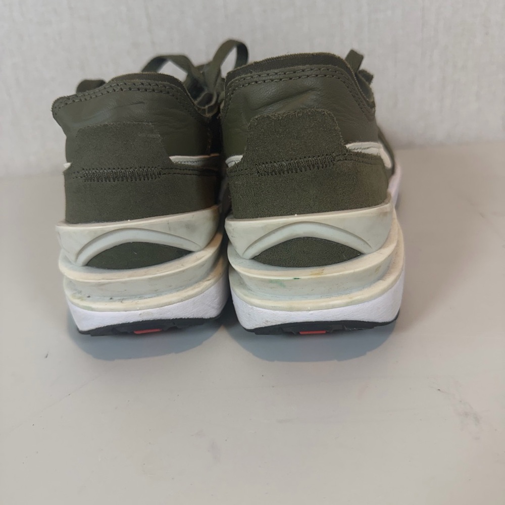 Nike Waffle One Leather Medium Olive Size‎ 9.5 - Picture 13 of 16